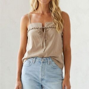 Naked Zebra Taupe Knit Detail Top – NWT